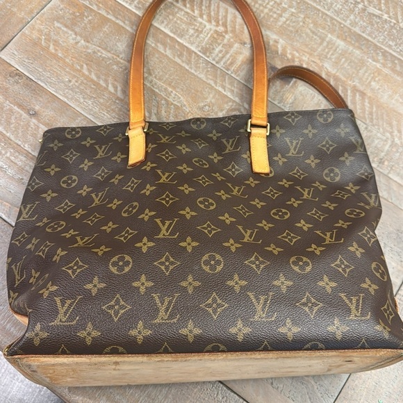 Louis Vuitton Authentic Cabas Mezzo tote - Picture 7 of 17